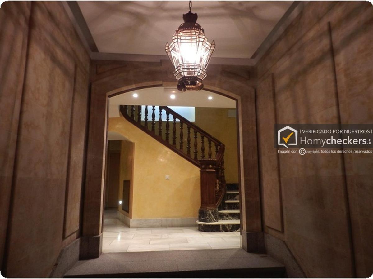 Homyat Prior Isidros, Plaza Mayor Salamanca Ngoại thất bức ảnh